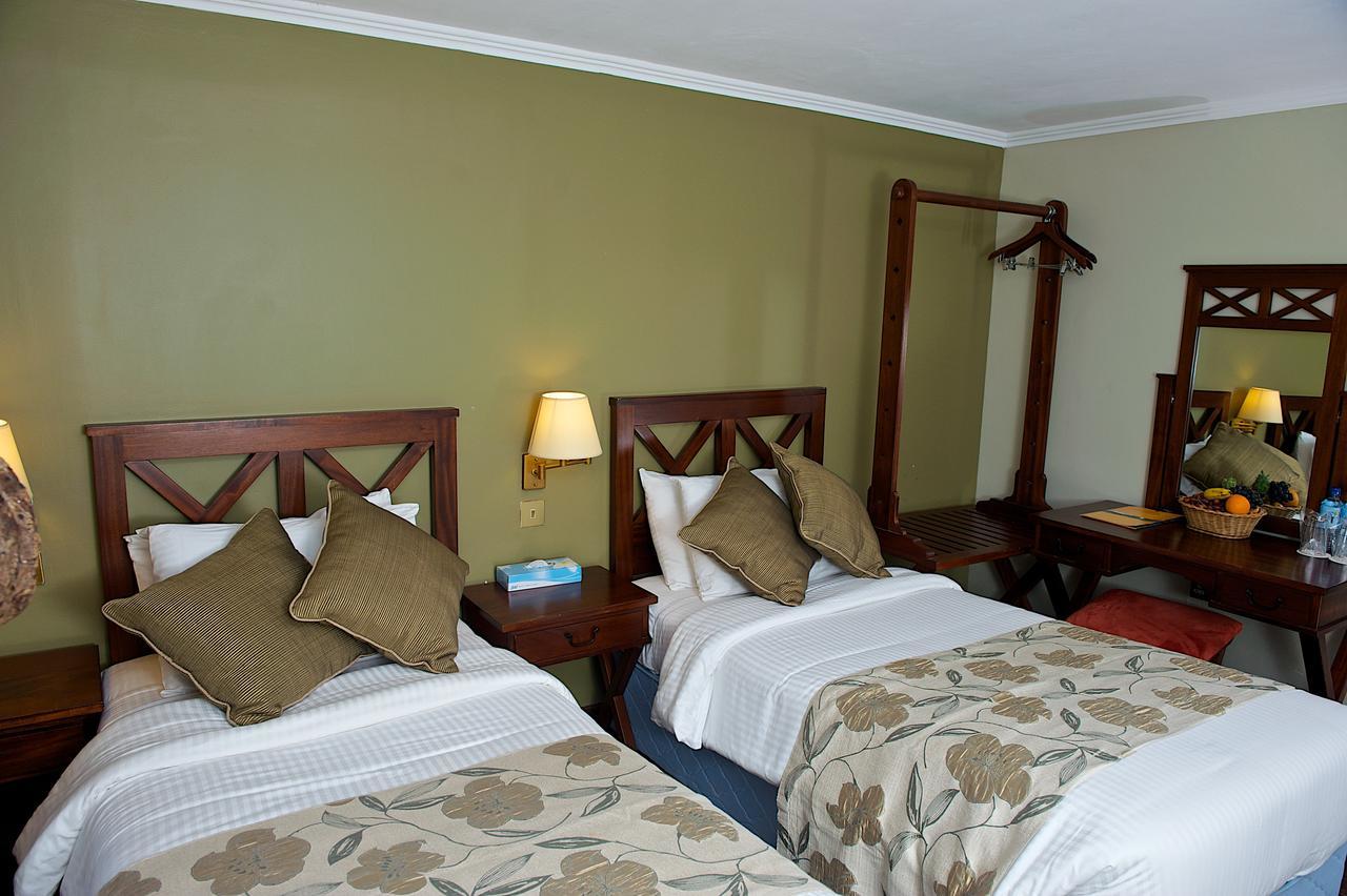 Treetops Mweiga ภายนอก รูปภาพ